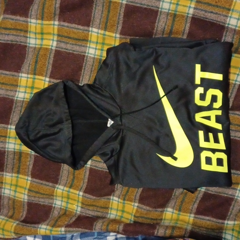NIKE THERMA-FIT hooded pullover  XL  "BEAST"